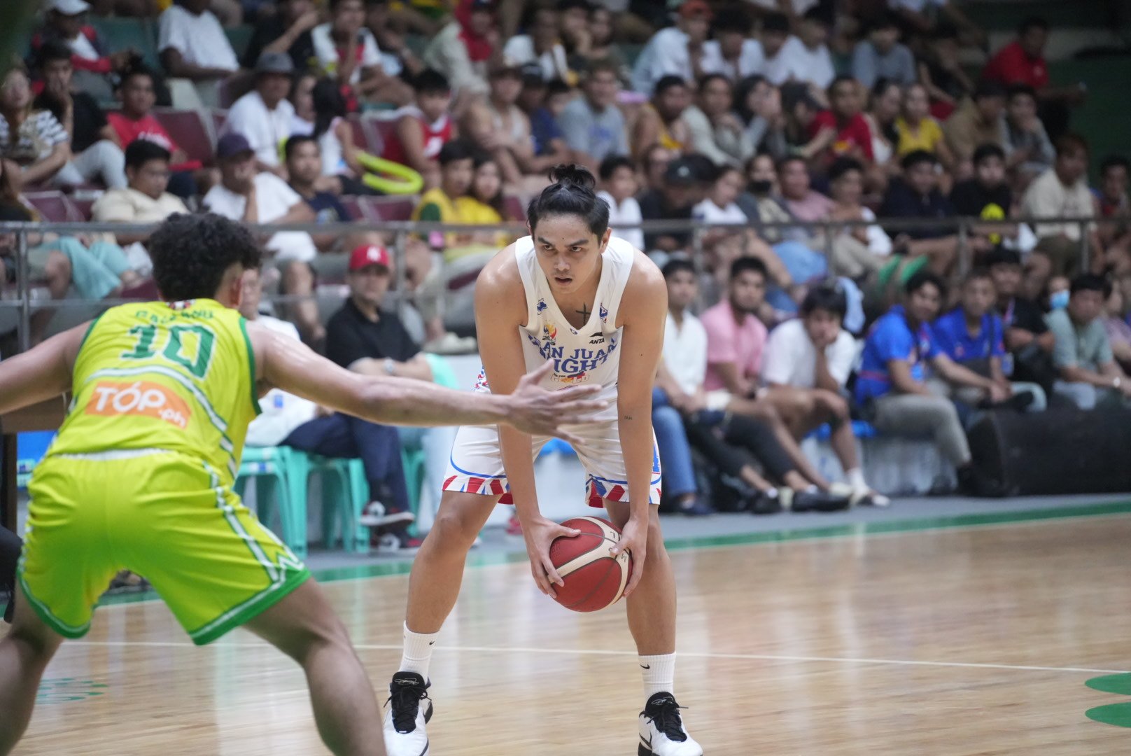 Malonzo saves day for San Juan